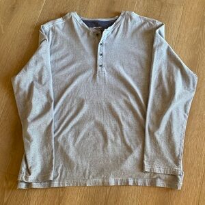 Untuckit 3 Button Henley